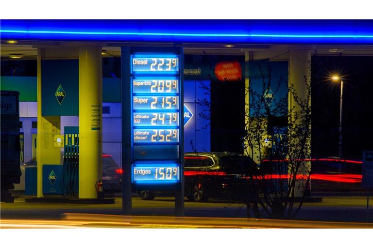 Die Spritpreise geben seit einigen Tagen nach. (Archivbild)