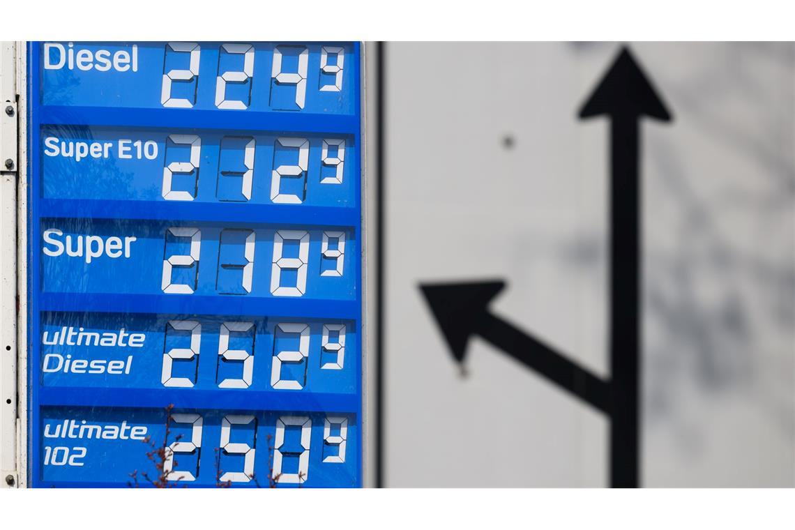 Preissprung an Tankstelle: Reicht das Paket der Koalition?