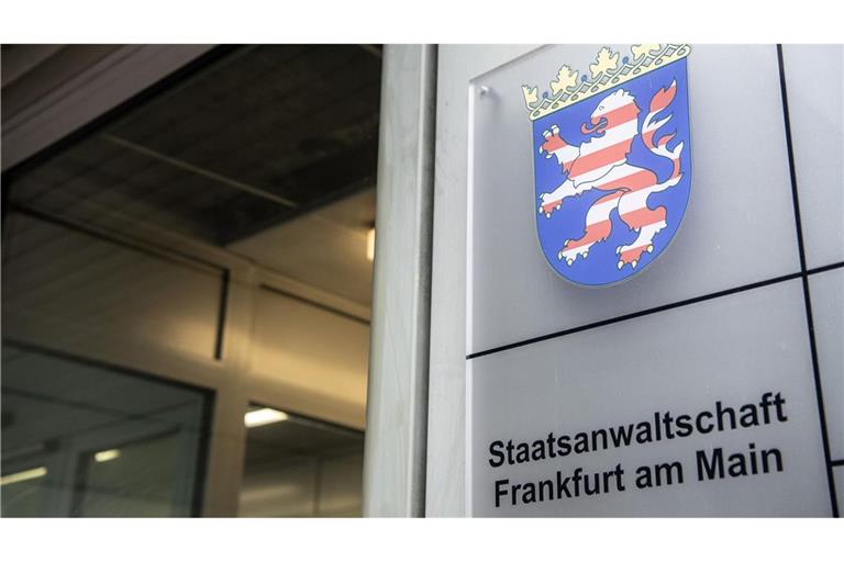 Die Staatsanwaltschaft ermittelt wegen dreifachen Mordverdachts. (Symbolbild)