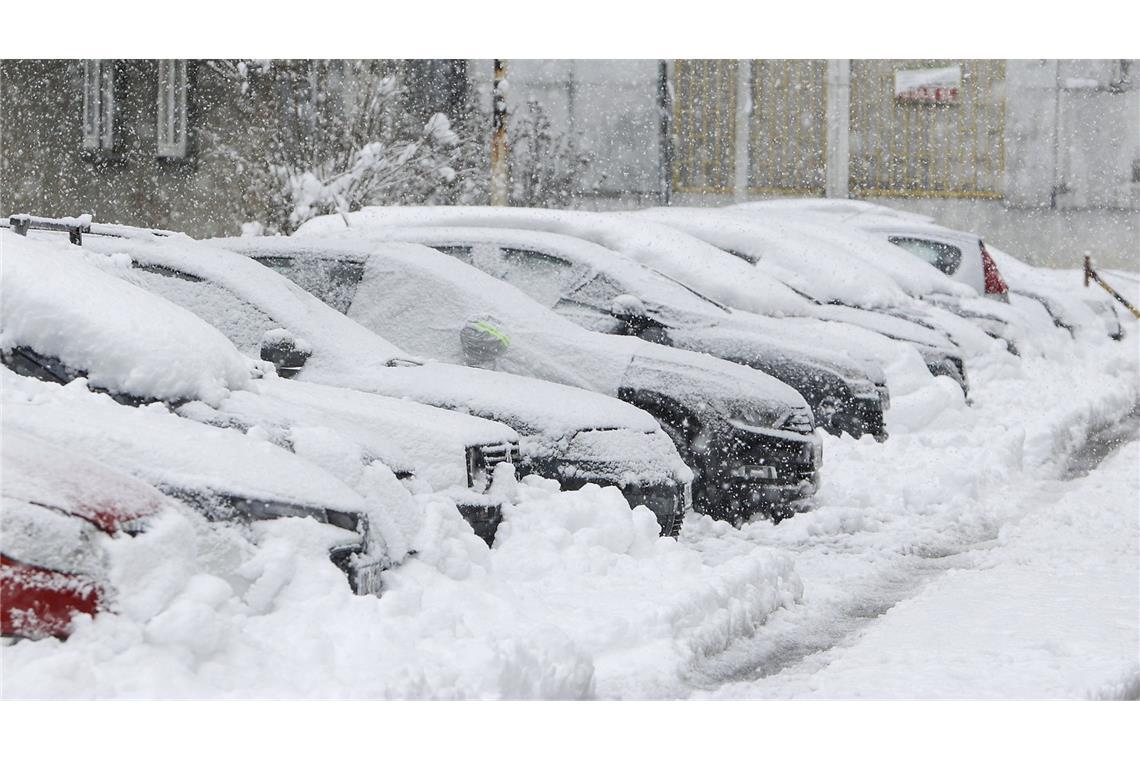 Zehntausende Haushalte nach Schneestürmen ohne Strom Die starken Schneefälle sorgten für massive Stromausfälle.
