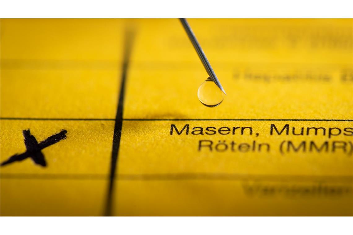 Diphtherie, Masern, Polio - Gefährliche Impflücken entstehen Die Stiko empfiehlt für die Masernimpfung jeweils eine Dosis im Alter von 11 und von 15 Monaten (Symbolbild).