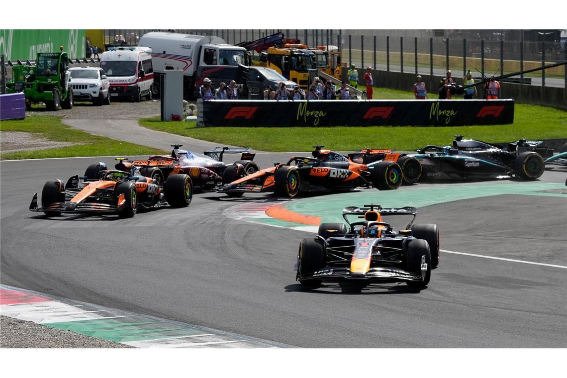 Red Bulls "Wiedergeburt": Verstappen-Jubel im roten Rauch Die Szene sorgte für Wut bei Norris.