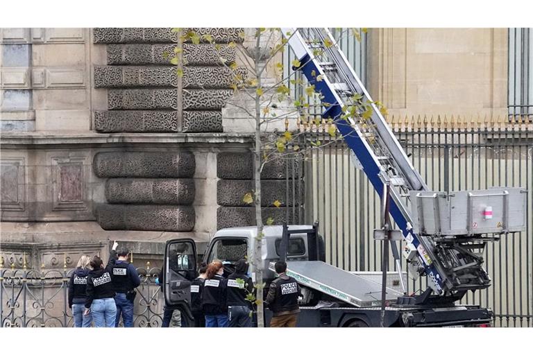 Die Täter brachen  am 19. Oktober in den Louvre ein.