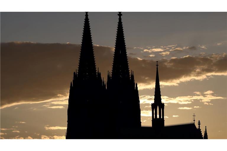 Die Tage mit kostenlosem Zugang zum Kölner Dom sind für Touristen gezählt. (Archivbild)