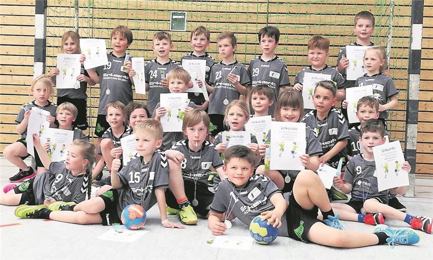Die Talente der HSG Sulzbach-Murrhardt erhielten Medaillen und Urkunden. Foto: privat