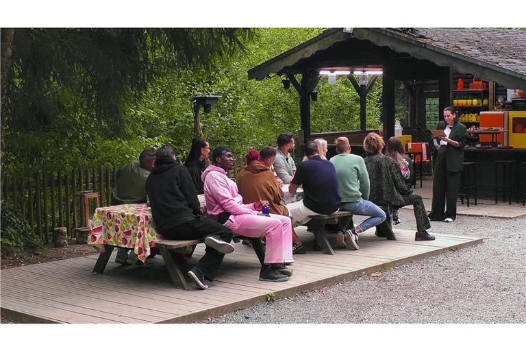 Die Teilnehmer von "#CoupleChallenge" 2026 stellen sich der ersten Challenge.