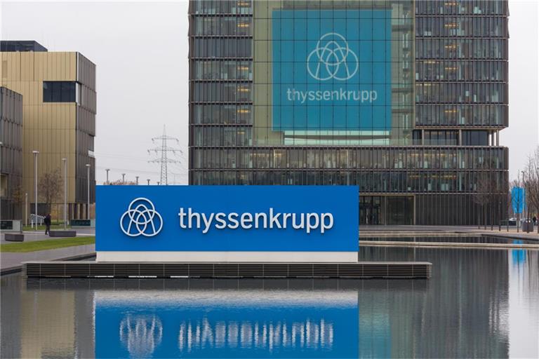 Die Thyssenkrupp-Aktie erlebte am 16.09.2025 ein Auf und Ab: Zunächst fiel der Kurs deutlich, dann sorgte das Jindal-Interesse an Steel Europa für eine kräftige Erholung.