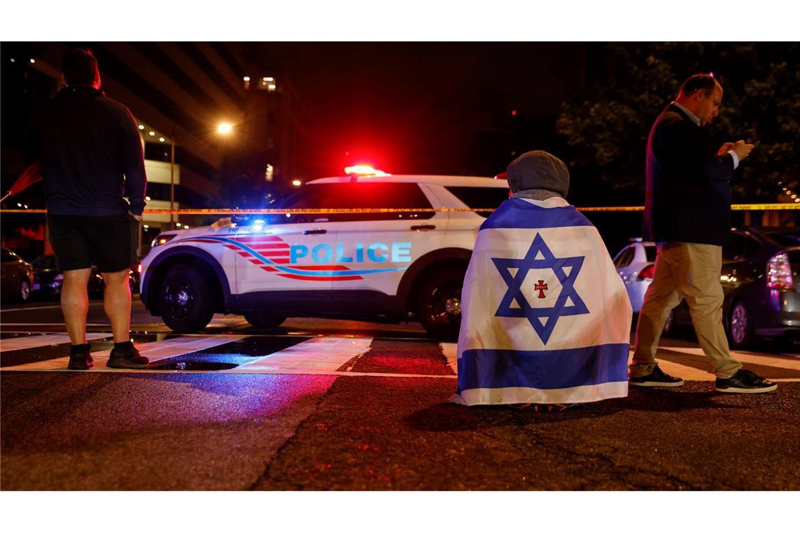 Mann tötet zwei Mitarbeiter von Israels Botschaft in USA Die tödliche Attacke erschüttert die USA und die Hauptstadt Washington.