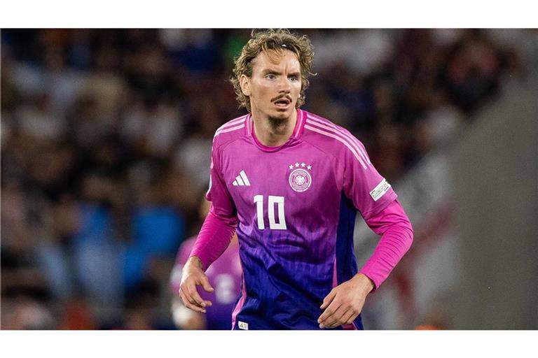 Die Transferbemühungen des FC Bayern um den Nationalstürmer haben für viel Wirbel gesorgt.