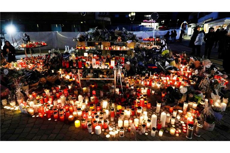 Die Trauer in der Schweiz ist weiterhin groß.