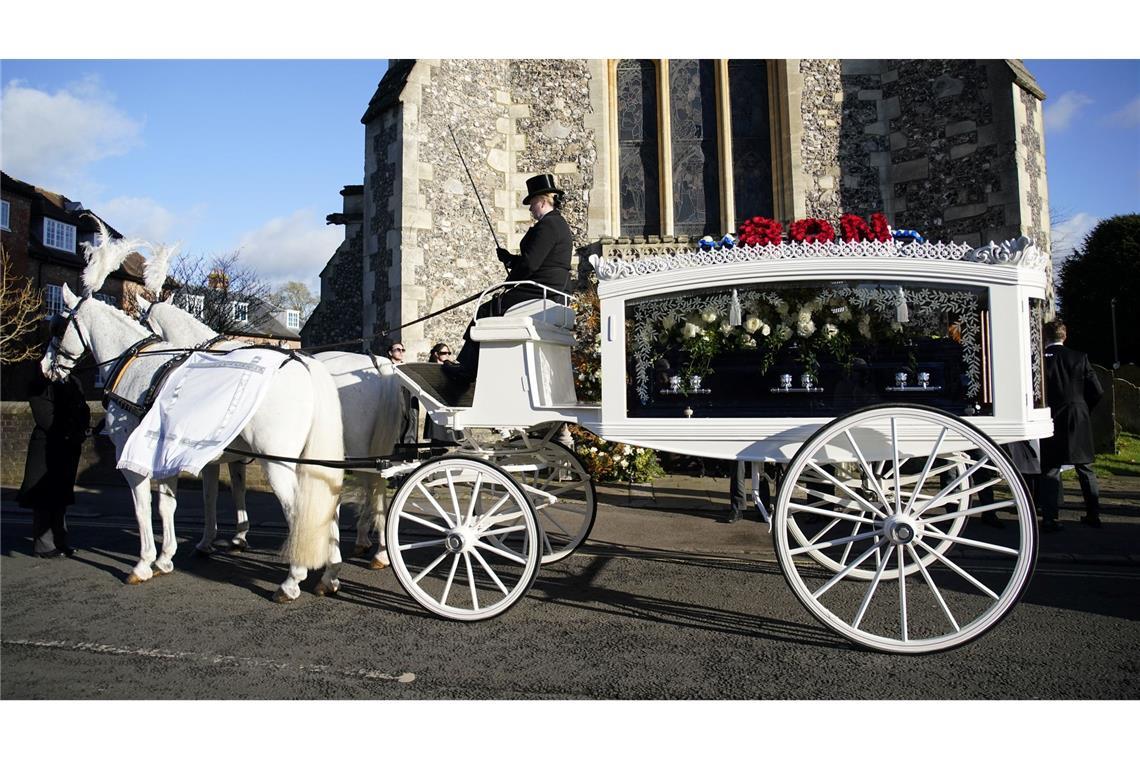 Beerdigung von Liam Payne: Familie und Stars nehmen Abschied Die Trauerfeier fand in dem kleinen Ort Amersham in der Grafschaft Buckinghamshire nordwestlich von London statt