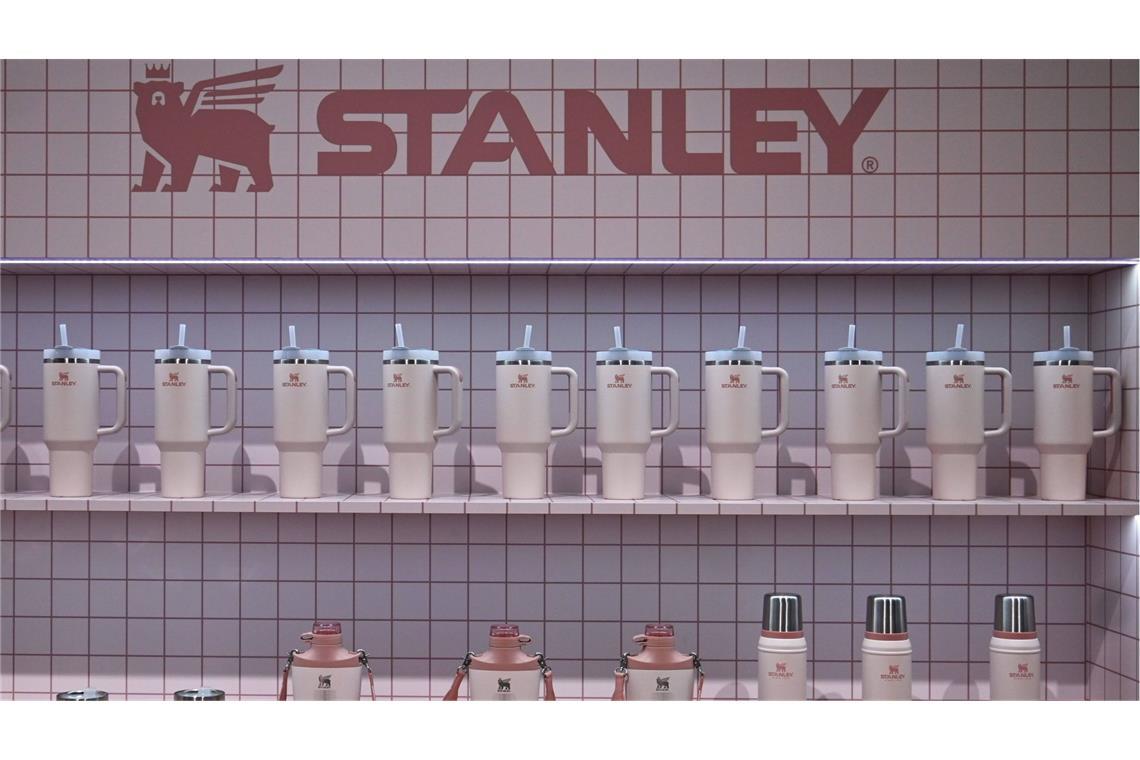 Stanley warnt vor Verbrennungsgefahr wegen defekter Deckel Die Trinkbecher aus den USA sind inzwischen in der ganzen Welt heiß begehrt.