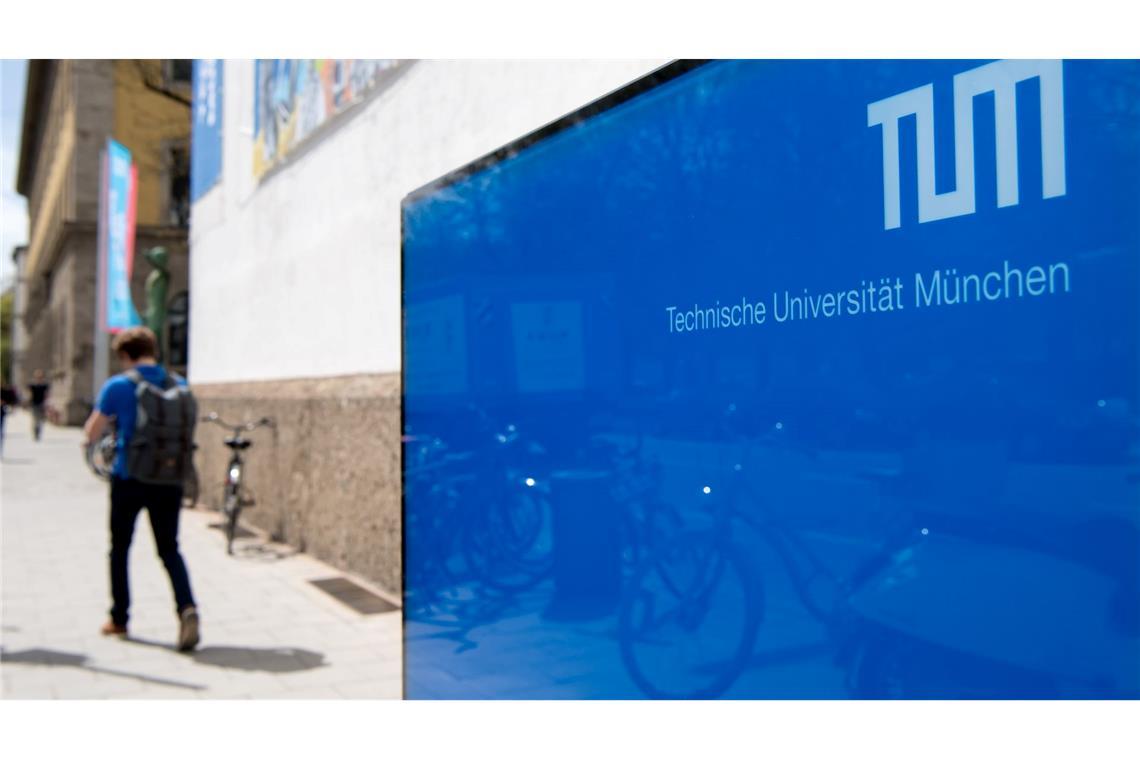 Google und TU München starten Programm für Cybersicherheit Die TU München hat mit Unterstützung von Google.org ein neuartiges Ausbildungsprogramm zur Verbesserung der Cybersicherheit in Deutschland gestartet.
