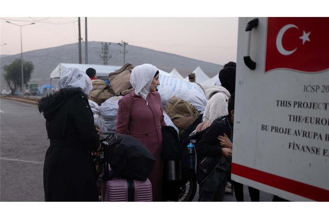 Syrien feiert Neuanfang nach Sturz von Assad Die Türkei profitiert politisch vom Umsturz in Syrien.