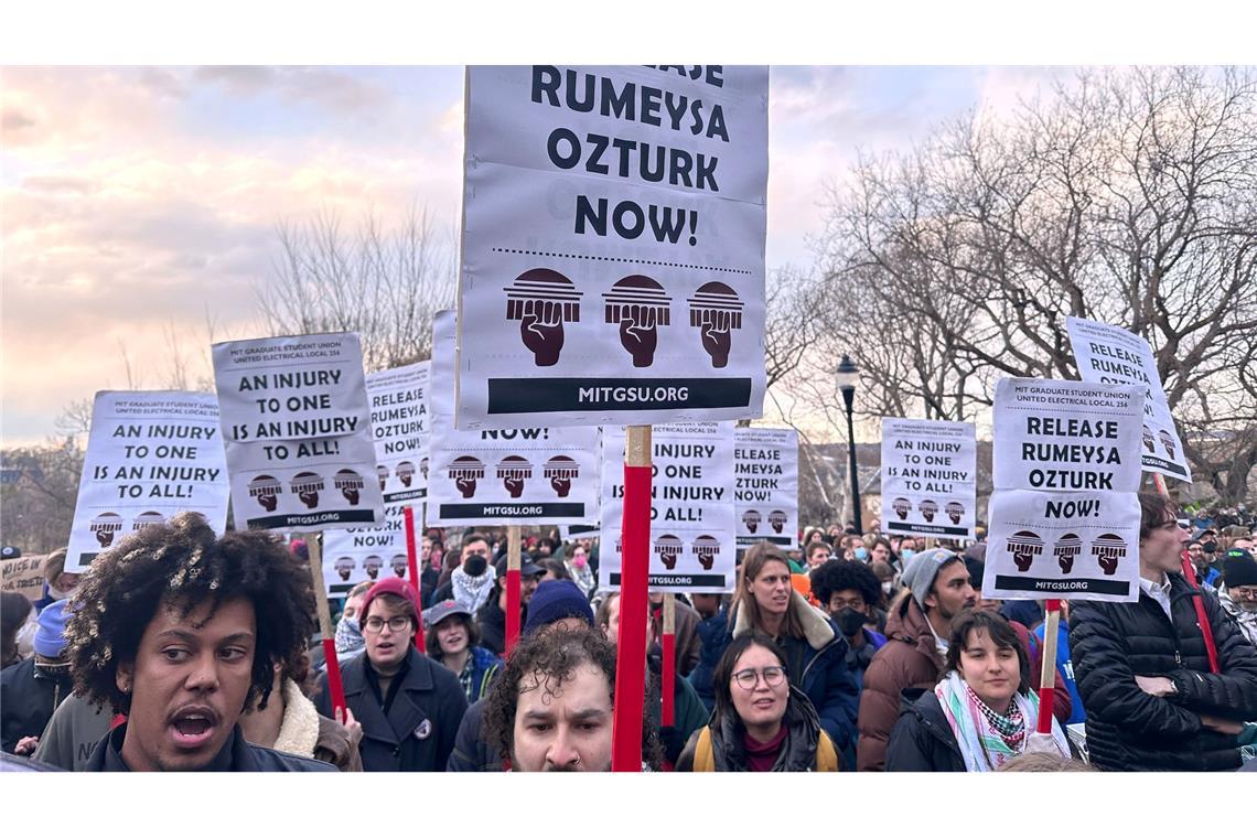 Gerichtserfolg für in USA festgenommene türkische Studentin Die türkische Doktorandin hat nun vor Gericht einen Erfolg erzielt. (Archivbild)
