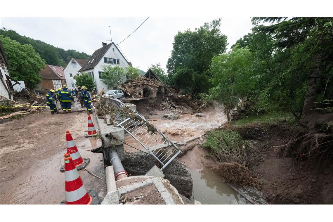 Millionen für Reparatur von Straßen und Brücken Die Unwetter im Sommer haben enorme Schäden auch in der Verkehrsinfrastruktur in Baden-Württemberg hinterlassen.