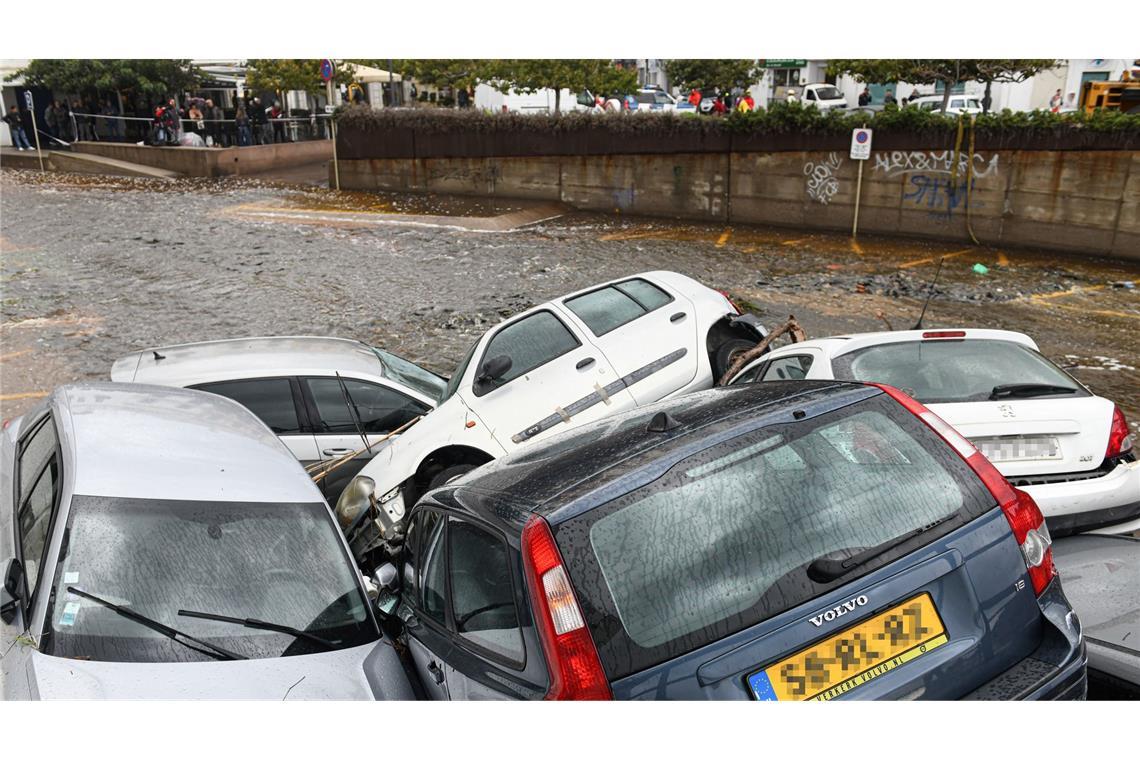 78 Vermisste nach Jahrhundertflut in Spanien - Neue Unwetter Die Unwetter suchten nun Cadaqués heim.
