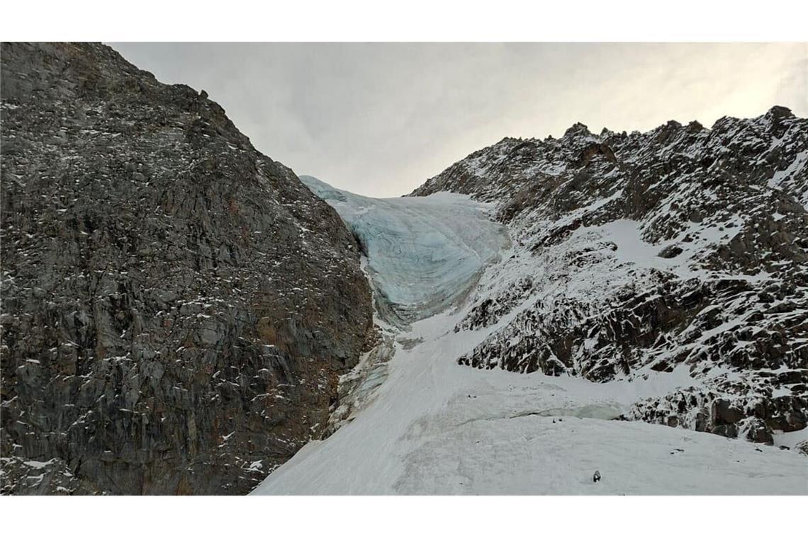 Lawinen-Drama in Südtirol: Fünf Deutsche tot Die Urlauber wurden beim Aufstieg zur mehr als 3.500 Meter hohen Vertainspitze von der Schneelawine erfasst.
