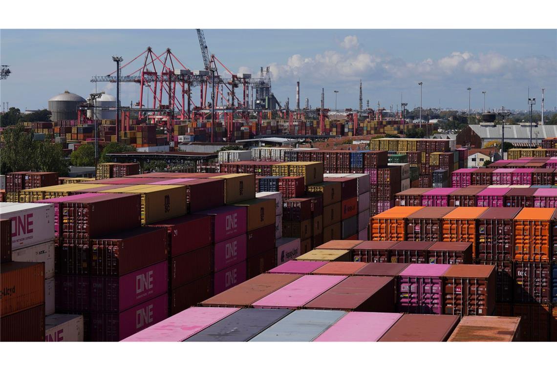 WTO: Zollpolitik beschert USA Exporteinbruch Die US-Zölle haben die größten Folgen für die USA selbst - und Kanda. (Archivbild)