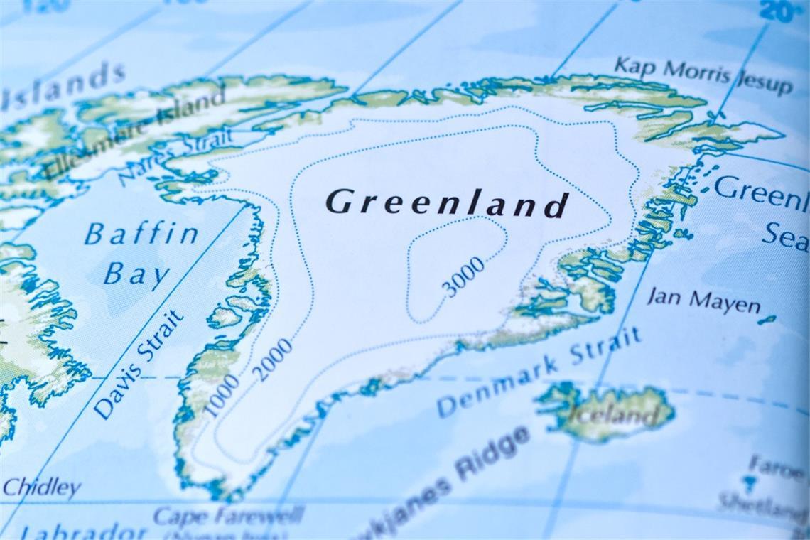 Die USA haben ihr Interesse an Grönland verstärkt. US-Präsident Trump verfolgt seit Jahren das Ziel, die größte Insel der Welt unter amerikanischen Einfluss zu bringen. Doch was macht Grönland so begehrenswert?