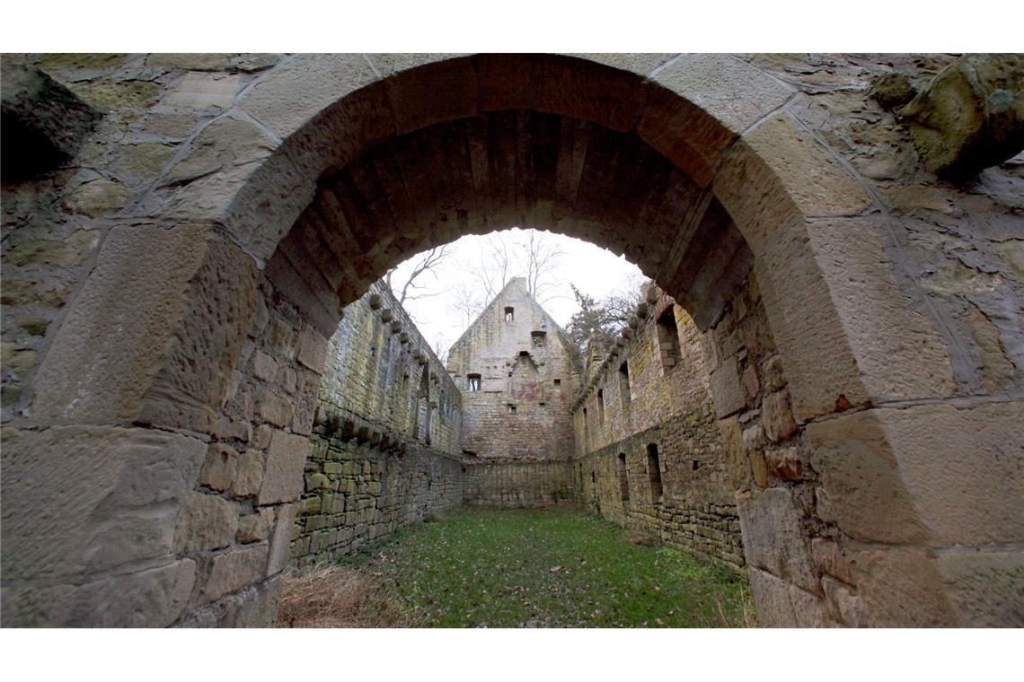 Römische Kelter-Anlage wird wohl unter der Erde bleiben Die Verlegung der römischen Kelteranlage zur Klosterruine Disibodenberg wäre nach den Worten des Ortsbürgermeisters von Odernheim am Glan zu teuer.