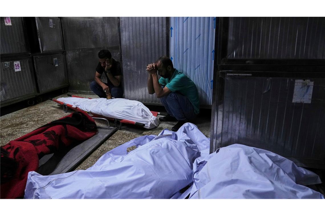 Verfassungsschutzbericht: Deutlich mehr Extremisten im Blick Die verzweifelte Lage der Zivilisten im Gazastreifen findet auch in Deutschland Widerhall.