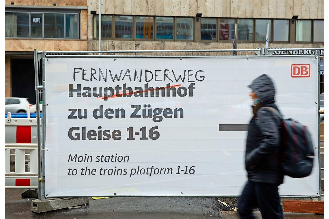 Neue Sperrungen am Hauptbahnhof angekündigt Die Wege am Hauptbahnhof ändern sich ein weiteres Mal.