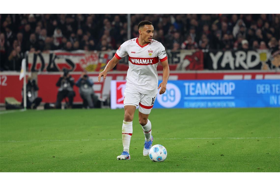 Wer verleiht dem VfB-Spiel noch Flügel? Die weiß-rote Flügelzange: Jamie Leweling
Fotos: Baumann