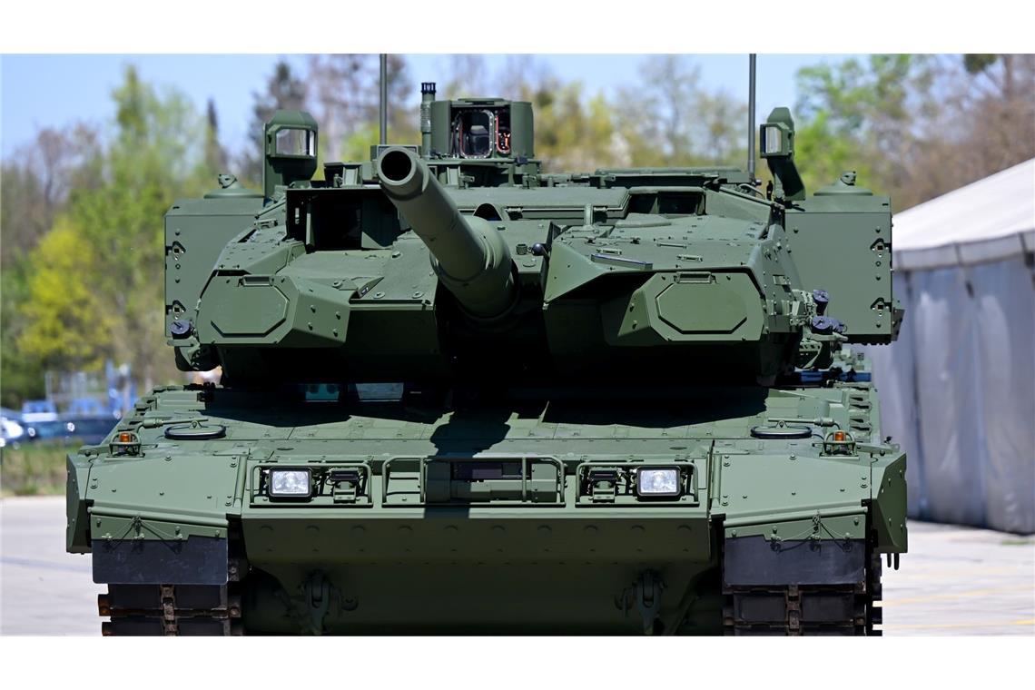 Die weltweiten Militärausgaben steigen laut Friedensforschern seit Jahren. (Symbolbild)