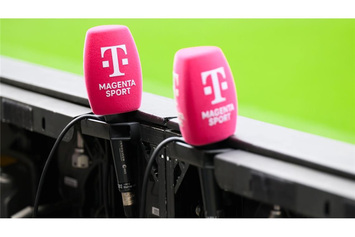 TV-Geschäft: Telekom vermutet hohe Zahl von "Schwarzsehern" Die Zahl der Telekom-Vertragskunden mit Magenta TV stieg nur um 76.000.