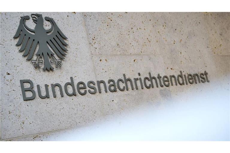Die Zentrale des Bundesnachrichtendienstes in Berlin. Die Regierung möchte die Geheimdienste stärken, um gegen Spionage in Deutschland vorzugehen.