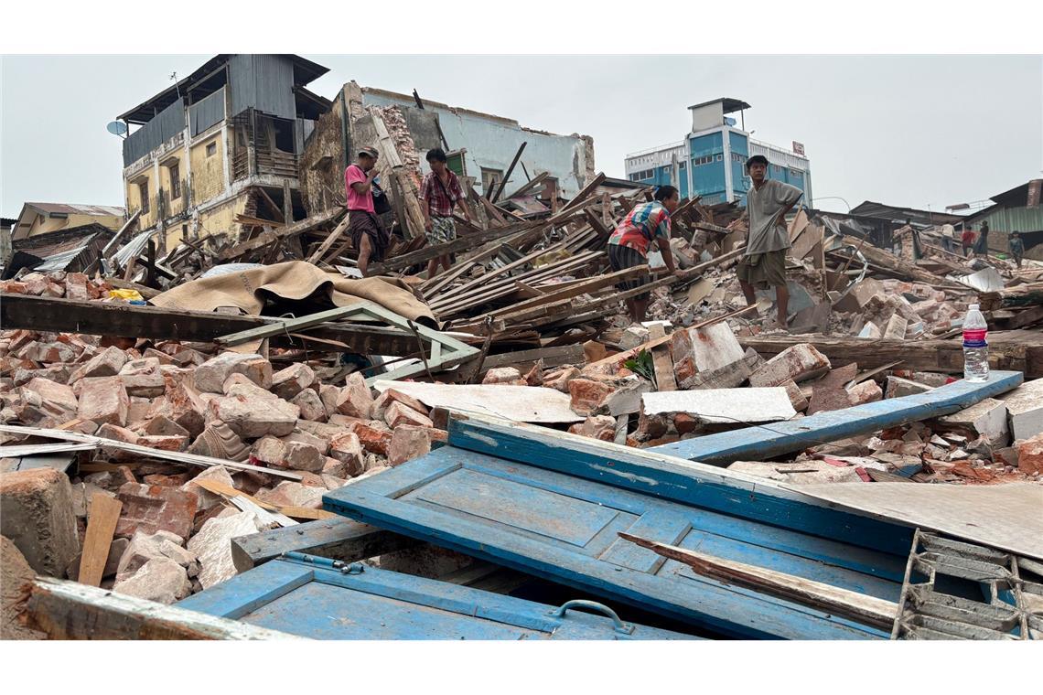 Nach dem Erdbeben kommt der Regen: Verzweiflung in Myanmar Die Zerstörung ist gewaltig.