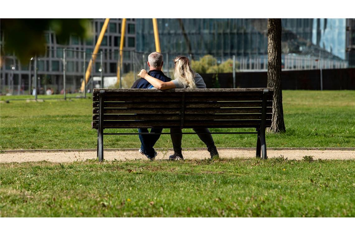 Häufig schwankende Zufriedenheit mit Beziehung ist üblich Die Zufriedenheit in Beziehungen kann teils binnen kurzer Zeit stark schwanken. Das ist ein zentrales Ergebnis einer psychologischen Studie unter Federführung der Uni Mainz. (Symbolfoto)