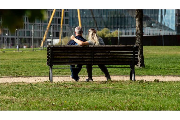 Die Zufriedenheit in Beziehungen kann teils binnen kurzer Zeit stark schwanken. Das ist ein zentrales Ergebnis einer psychologischen Studie unter Federführung der Uni Mainz. (Symbolfoto)