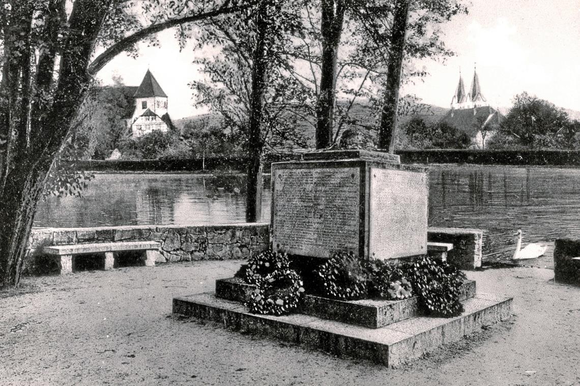 Diese Aufnahme zeigt das Denkmal im Jahr 1925. Foto: Stadtarchiv Murrhardt