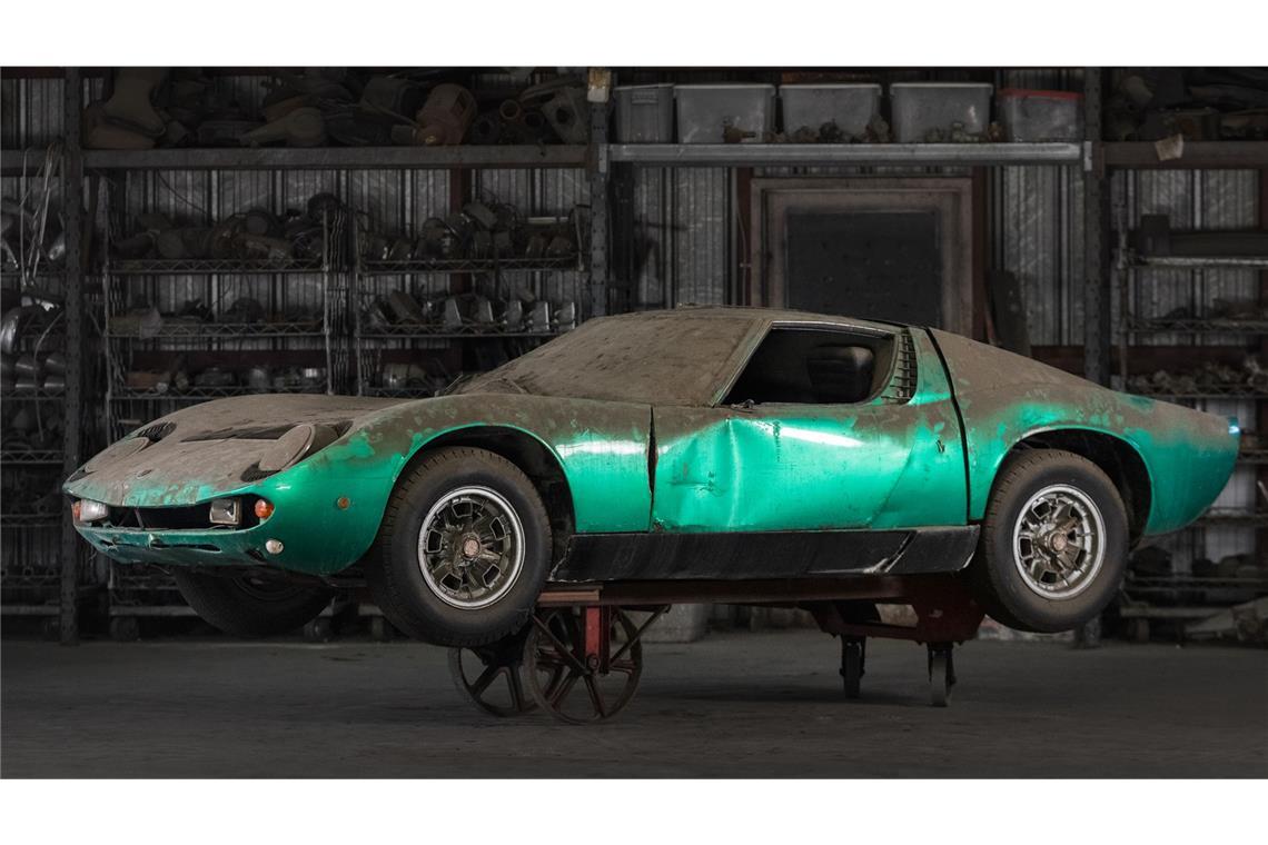 Warum ein Sammler für diesen vergammelten Mercedes 9,3 Millionen Dollar zahlte Dieser grüne Lamborghini Miura P400 von 1968 erzielte bei der Versteigerung der Rudi-Klein-Sammlung 1,325 Millionen Dollar.