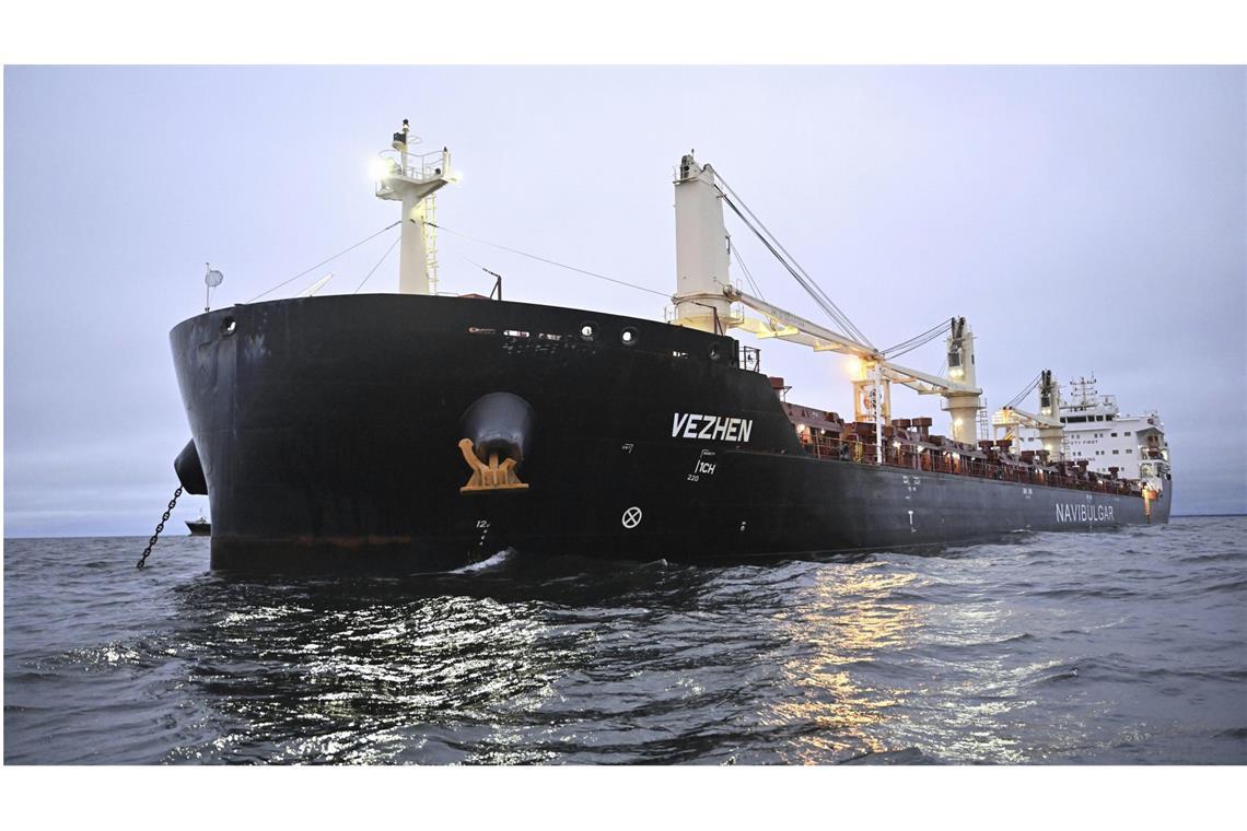 EU verschärft Kampf gegen Sabotageakte Dieses Schiff wird verdächtigt, mit seinem Anker ein Unterseekabel in der Ostsee beschädigt zu haben.
