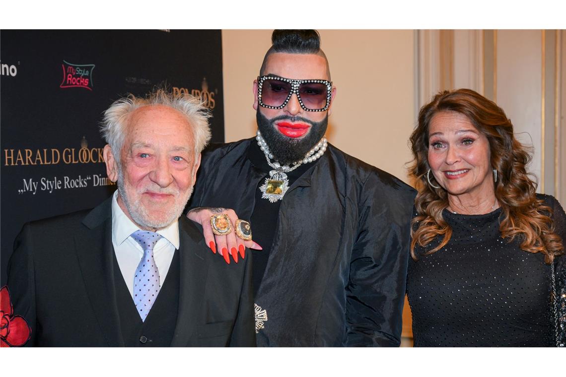 Harald Glööckler lädt zum Mode-Dinner vor der Fashion Week Dieter Hallervorden und seine Frau Christiane Zander gehörten zu Glööcklers Gästen.