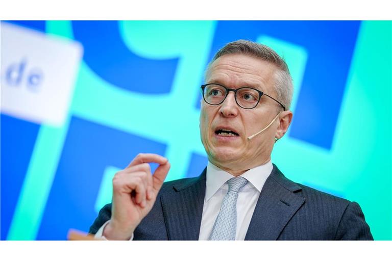 Digitalminister Karsten Wildberger (CDU) erwartet große gesellschaftliche Veränderungen durch die zunehmende Rolle von KI. (Archivbild)