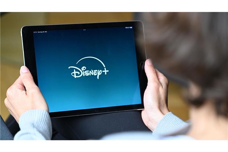Disney+ nimmt bei er Durchsetzung von Preiserhöhungen einen Kurswechsel vor. (Symbolbild)