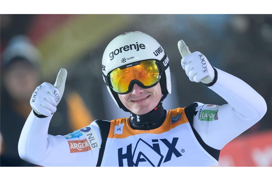 Domen Prevc ist in dieser Saison bisher der Überflieger. (Archivbild)