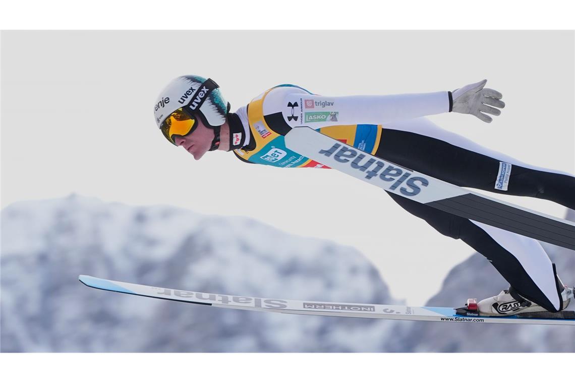 Prevc fliegt in Heimat zum Sieg - Weltrekord durch Schwester