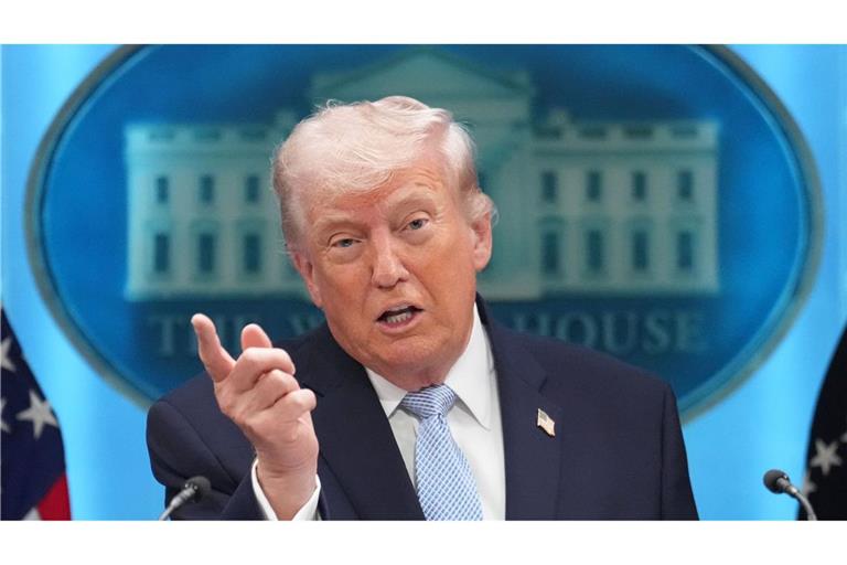 Donald Trump bei einer Pressekonferenz im Weißen Haus in Washington