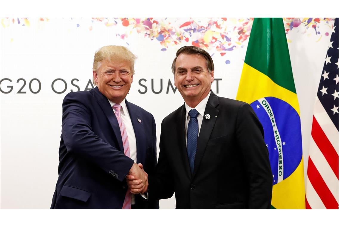 Bolsonaro darf nicht zu Trumps Vereidigung reisen Donald Trump und Brasiliens Ex-Präsident Jair Bolsonaro.