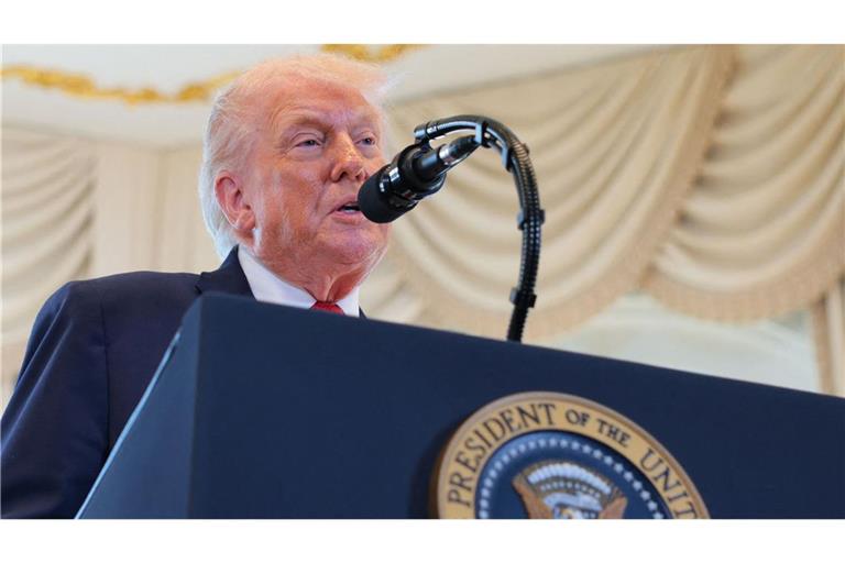 Donald Trump verkündete auf der Plattform Truth Social neue Strafzölle gegen Deutschland und weitere europäische Länder (Archivbild).