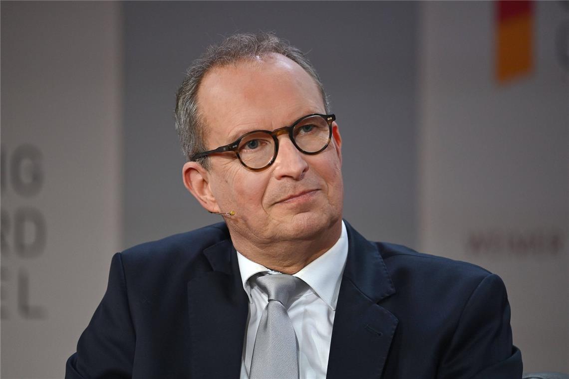 Dr. Christoph Specht, Arzt und Medizinkorrespondent, konnte bei Günther Jauch nicht so recht weiterhelfen.