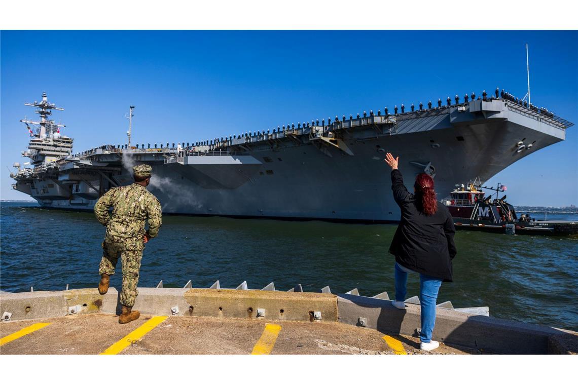 Drei Flugzeugträger werden in der Region eingesetzt. (Archivbild)