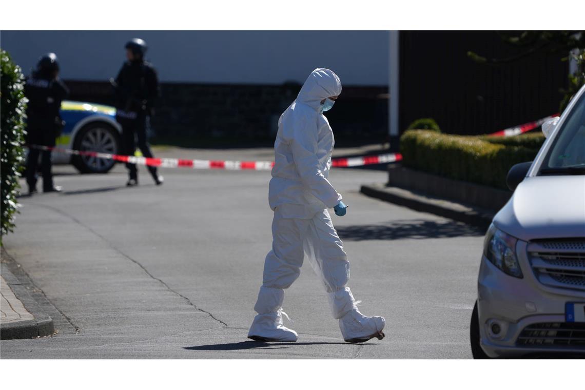 Bilder des Tages Drei Tote im Westerwald: Polizei ermittelt nach Leichenfund in Weitefeld
