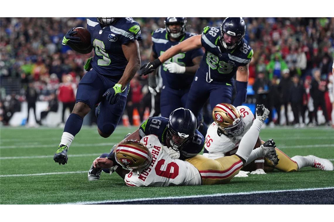 Drei Touchdowns für Kenneth Walker III (9).