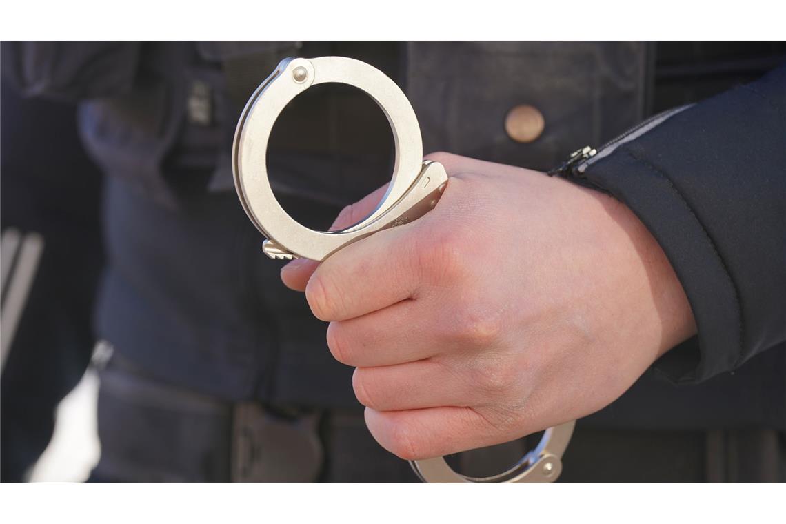 Kiloweise Drogen entdeckt – drei Männer in Haft